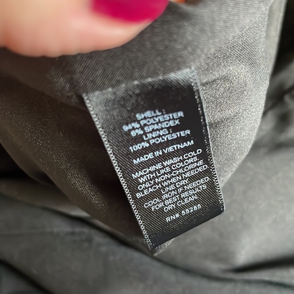 EXPRESS vest gold buttons - Picture 6 of 9